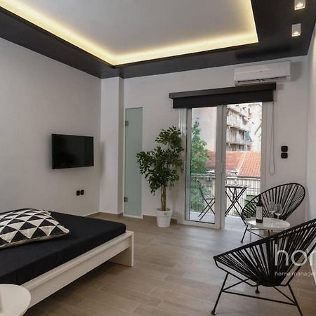 34Sqm Minimal Homm Apartment With Acropolis View Athens Exterior photo