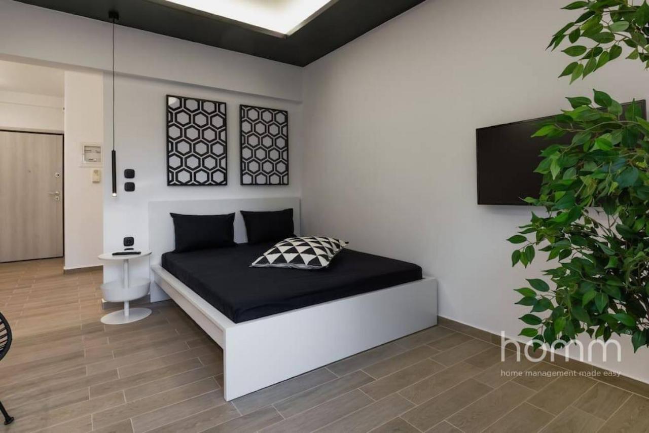 34Sqm Minimal Homm Apartment With Acropolis View Athens Exterior photo