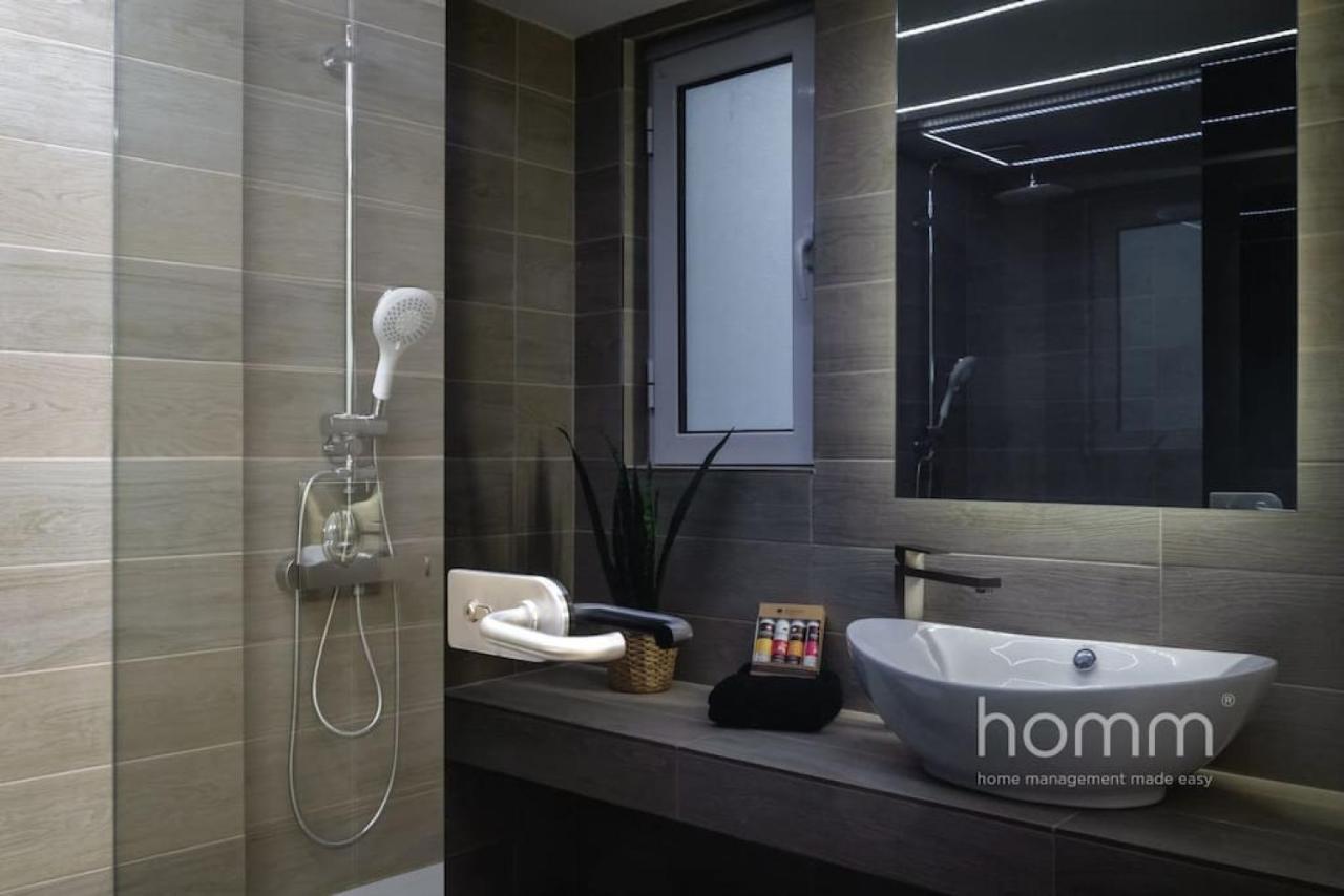 34Sqm Minimal Homm Apartment With Acropolis View Athens Exterior photo